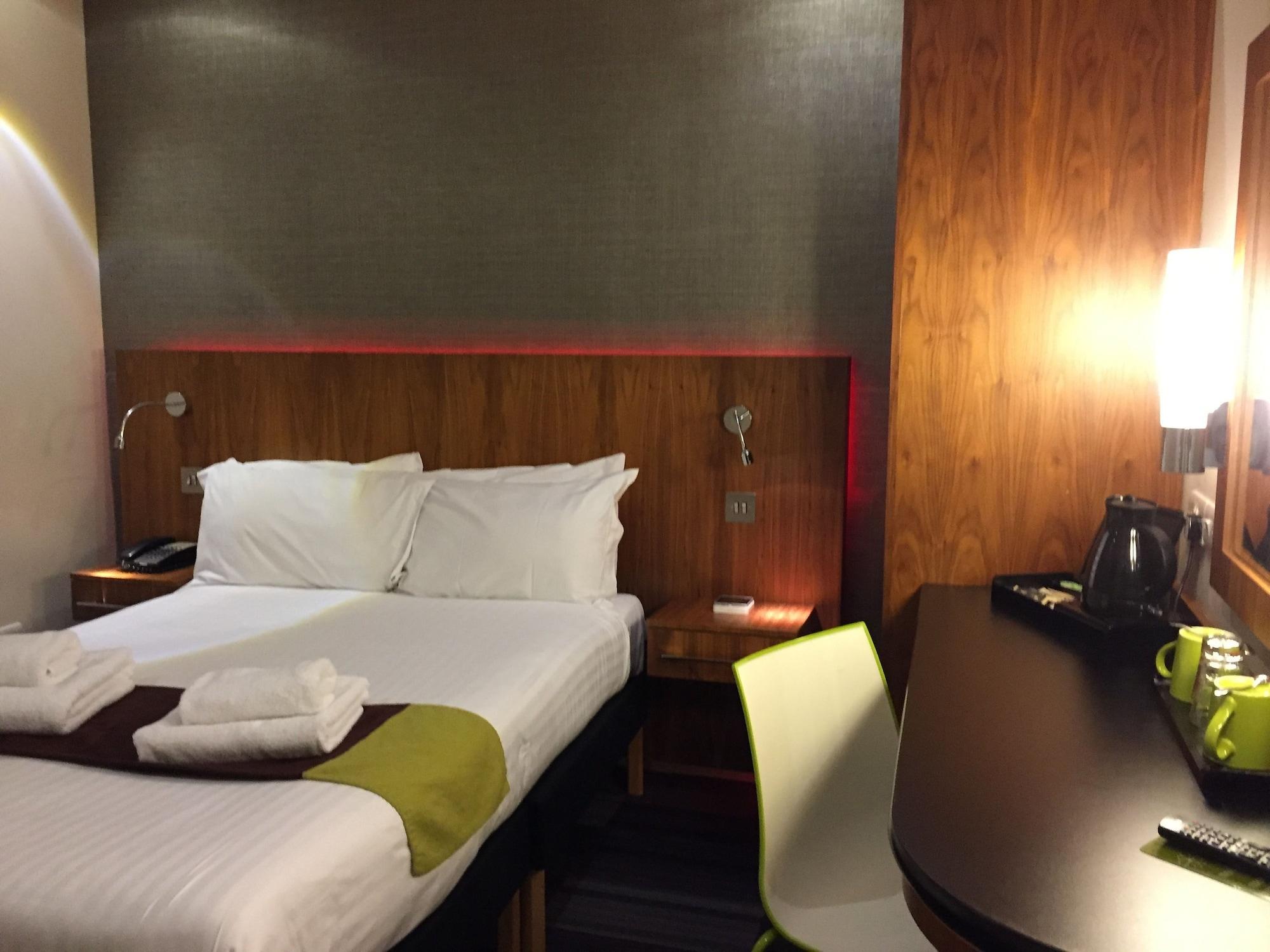 The Place Hotel Единбург Екстер'єр фото