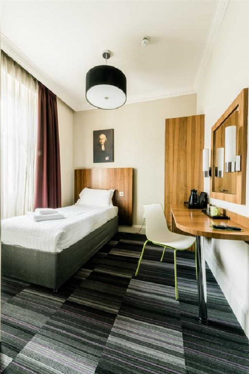 The Place Hotel Единбург Екстер'єр фото